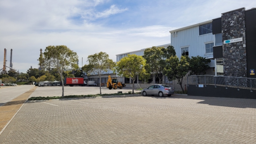 To Let Commercial Property for Rent in Montague Gardens Western Cape
